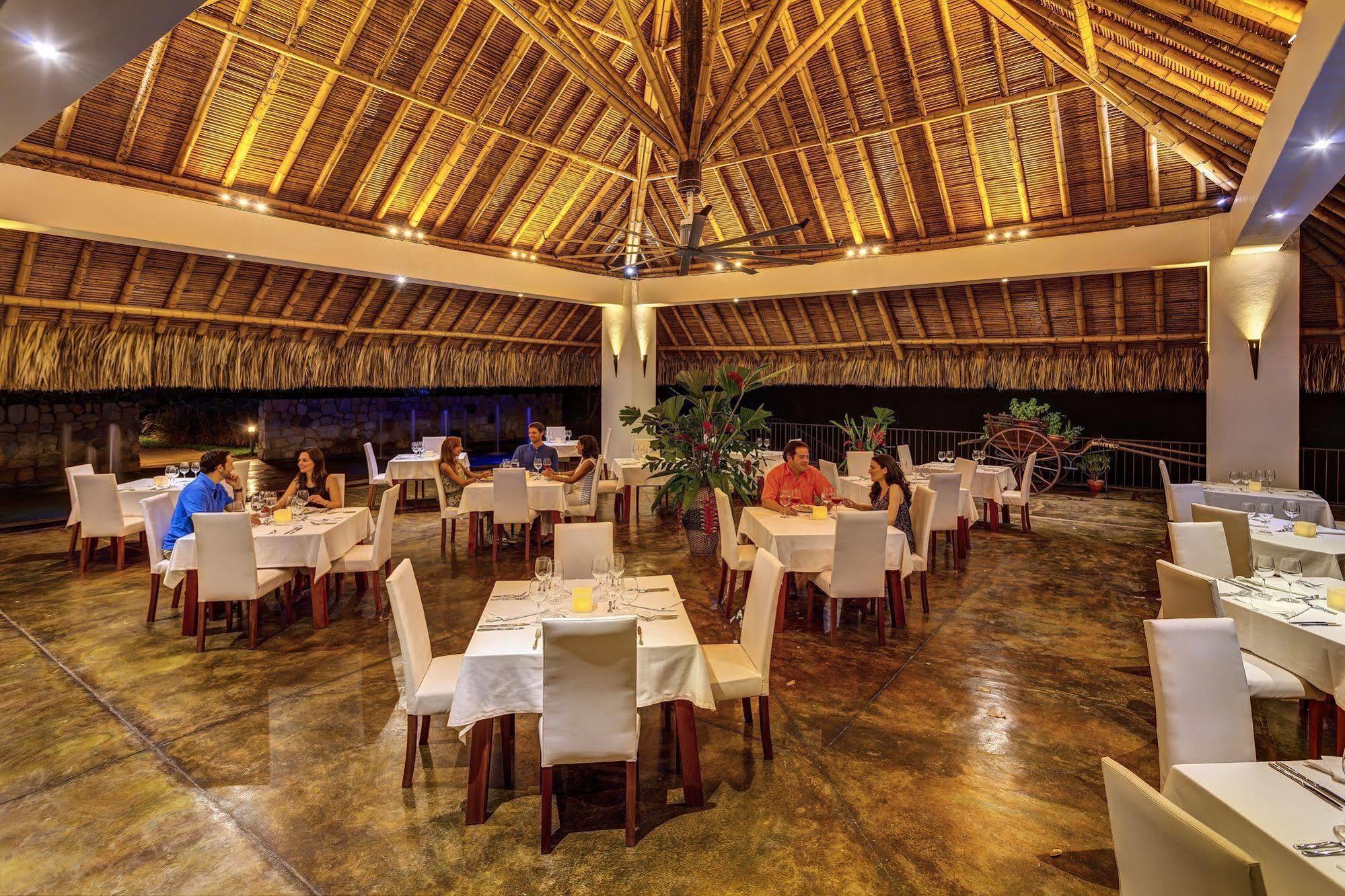 Entremonte Wellness Hotel & Spa Apulo Luaran gambar